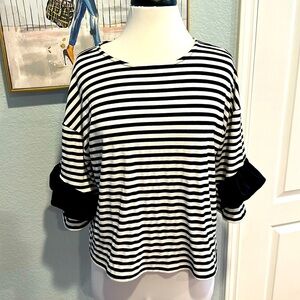 All Row • B&W Striped Sweater w/Ruffle on Sleeve • Sz L